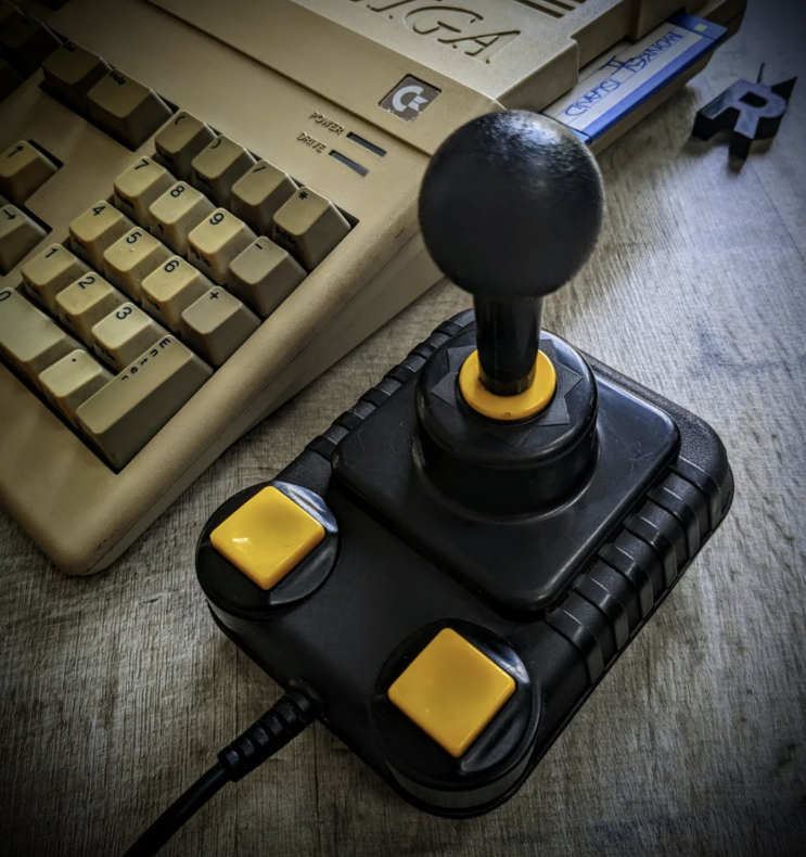 Samenpersen daar ben ik het mee eens Nationaal volkslied Amiga Zipstick joystick - Retro32