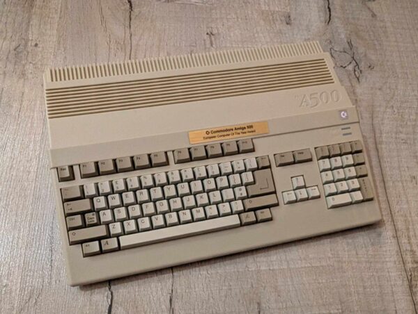 Amiga Mini computer - A500 mini bundle - Image 4