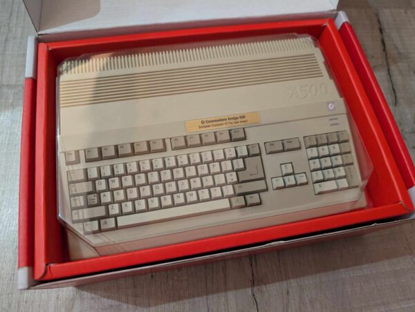 Amiga Mini computer - A500 mini bundle - Image 3